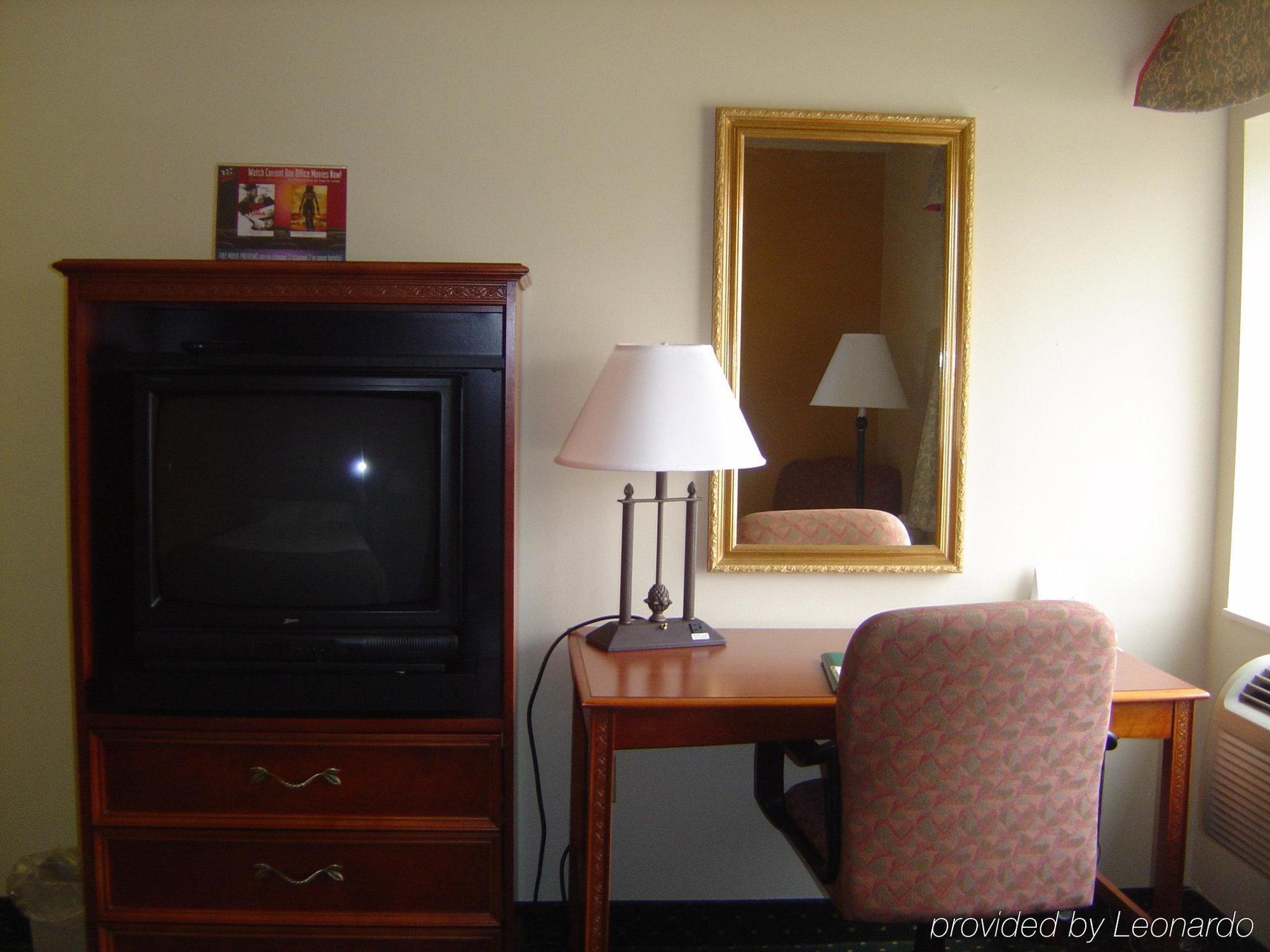 Hotel Americinn By Wyndham 2*