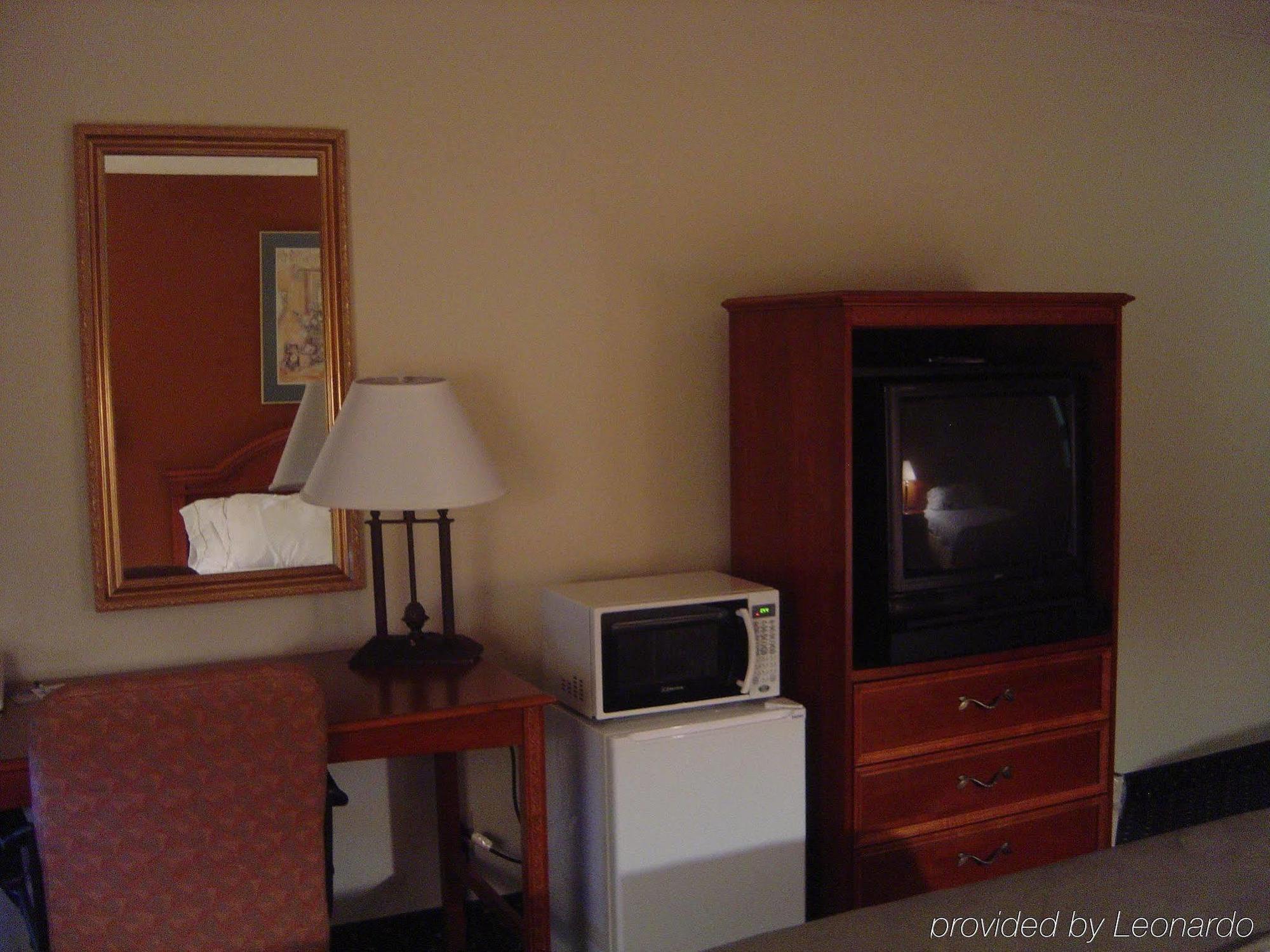 Americinn By Wyndham Hotel